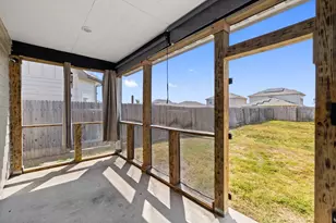 304 Grapefruit Rd, Hutto, TX 78634 - Photo 24