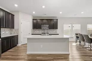 304 Grapefruit Rd, Hutto, TX 78634 - Photo 6