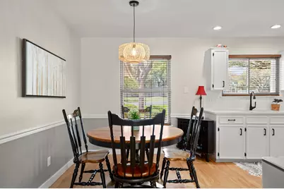 11900 Oakbrook Drive, Austin, TX 78753 - Photo 14