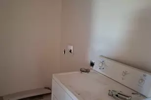 102 Sunflower rd, Dale, TX 78616 - Photo 10