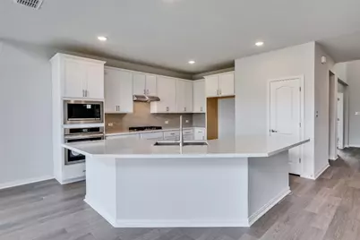 517 Teasley Drive, Taylor, TX 76574 - Photo 2