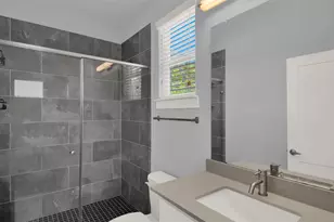 6902 Carver Ave, Austin, TX 78752 - Photo 24