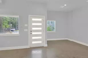 6902 Carver Ave, Austin, TX 78752 - Photo 12