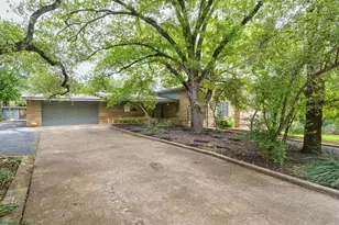 2805 Hatley Dr, Austin, TX 78746 - Photo 34
