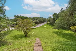 2805 Hatley Dr, Austin, TX 78746 - Photo 36