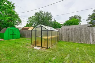 506 West St, Hutto, TX 78634 - Photo 26