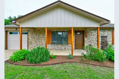 506 West Street, Hutto, TX 78634 - Photo 2