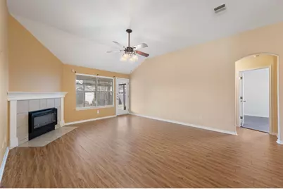 215 Kerley Drive, Hutto, TX 78634 - Photo 4