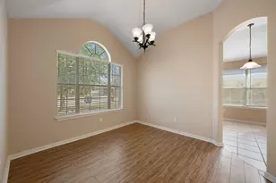 215 Kerley Dr, Hutto, TX 78634 - Photo 12