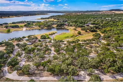 20710 Post Oak Drive, Lago Vista, TX 78645 - Photo 12