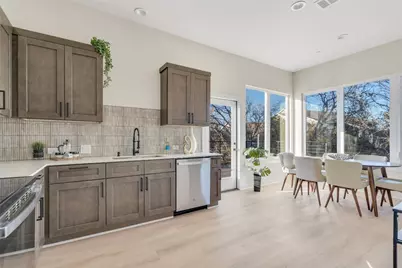 2309 Montopolis Drive #7, Austin, TX 78741 - Photo 8