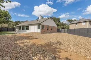 8105 Red Rock Cove, Austin, TX 78749 - Photo 22