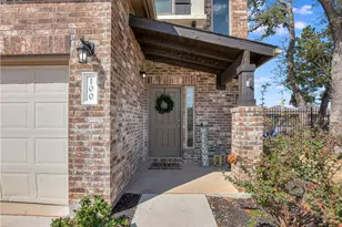 100 Shearwater Ln, Leander, TX 78641 - Photo 2