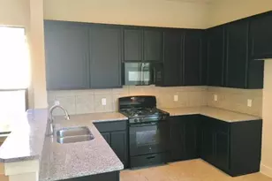2213 Katy Ln, Georgetown, TX 78626 - Photo 2