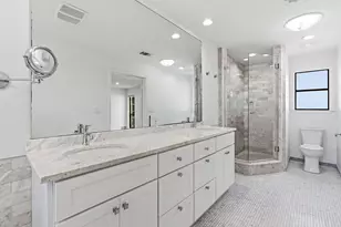2114 Wychwood Dr, Austin, TX 78746 - Photo 18