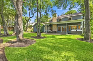 2114 Wychwood Dr, Austin, TX 78746 - Photo 12
