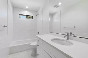 2114 Wychwood Dr, Austin, TX 78746 - Photo 20