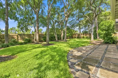 2114 Wychwood Drive, Austin, TX 78746 - Photo 38