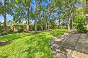 2114 Wychwood Dr, Austin, TX 78746 - Photo 38
