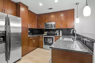 360 Nueces St, Austin, TX 78701 - Photo 8