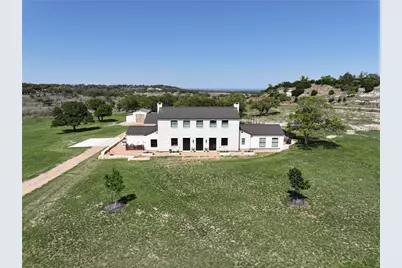 130 Overlook Drive, Fredericksburg, TX 78624 - Photo 2