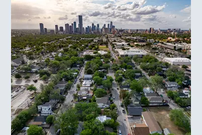 2319 Santa Maria Street, Austin, TX 78702 - Photo 4