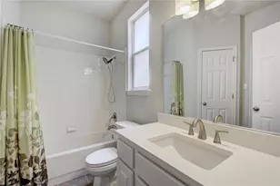 2614 Kinney Oaks Ct, Austin, TX 78704 - Photo 26