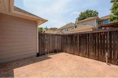 2614 Kinney Oaks Court, Austin, TX 78704 - Photo 30