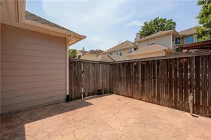 2614 Kinney Oaks Ct, Austin, TX 78704 - Photo 30