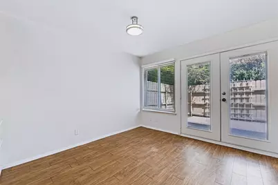 911 W Village Lane, Austin, TX 78758 - Photo 14