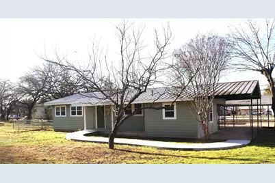 352 W Vaughan Street, Bertram, TX 78605 - Photo 2