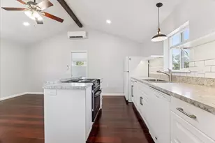 4408 Garnett St, Austin, TX 78745 - Photo 6