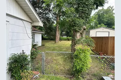 806 Brockman Street, Sweeny, TX 77480 - Photo 22