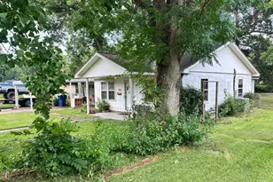 806 Brockman St, Sweeny, TX 77480 - Photo 4