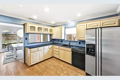 10923 Preston Trails Drive, Austin, TX 78747 - Photo 12