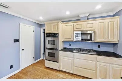 10923 Preston Trails Drive, Austin, TX 78747 - Photo 14