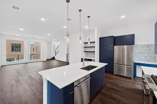 6823 Wolfcreek Pass, Austin, TX 78749 - Photo 10