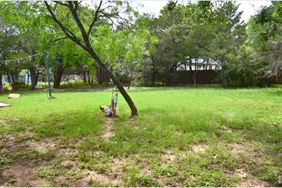 218 Texas Oak Drive, Cedar Creek, TX 78612 - Photo 34