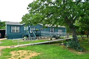 218 Texas Oak Dr, Cedar Creek, TX 78612 - Photo 2