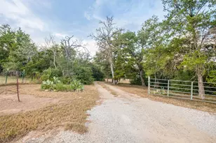 434 Mt Olive Rd, Cedar Creek, TX 78612 - Photo 38
