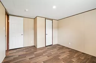 265 Hershal Ln, Cedar Creek, TX 78612 - Photo 36