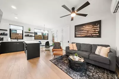 2311 E 8th Street #2, Austin, TX 78702 - Photo 2