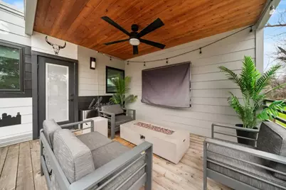2311 E 8th Street #2, Austin, TX 78702 - Photo 32