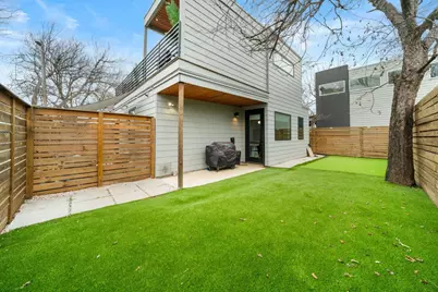 2311 E 8th Street #2, Austin, TX 78702 - Photo 34