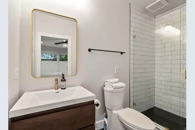 2311 E 8th Street #2, Austin, TX 78702 - Photo 24