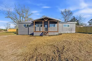 105 Willow Dr, Flatonia, TX 78941 - Photo 24