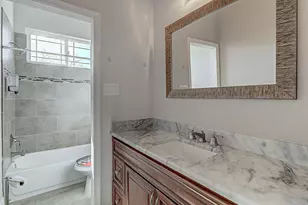 105 Arbors Cir, Elgin, TX 78621 - Photo 36