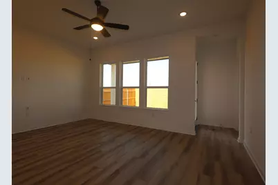 13212 Keefer Drive, Austin, TX 78652 - Photo 10