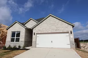 13212 Keefer Dr, Austin, TX 78652 - Photo 2