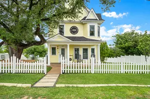 508 Main St, Marble Falls, TX 78654 - Photo 2